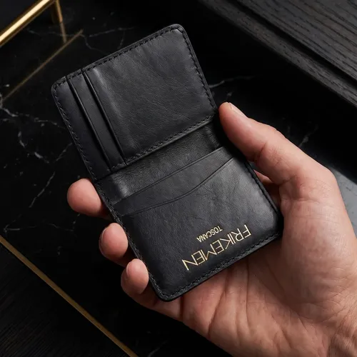 SLIM CARD HOLDER — Bufalo nero · bordi a mano
